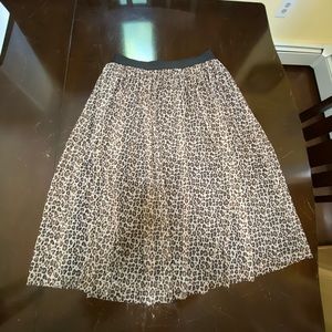 a new day size small leopard midi skirt